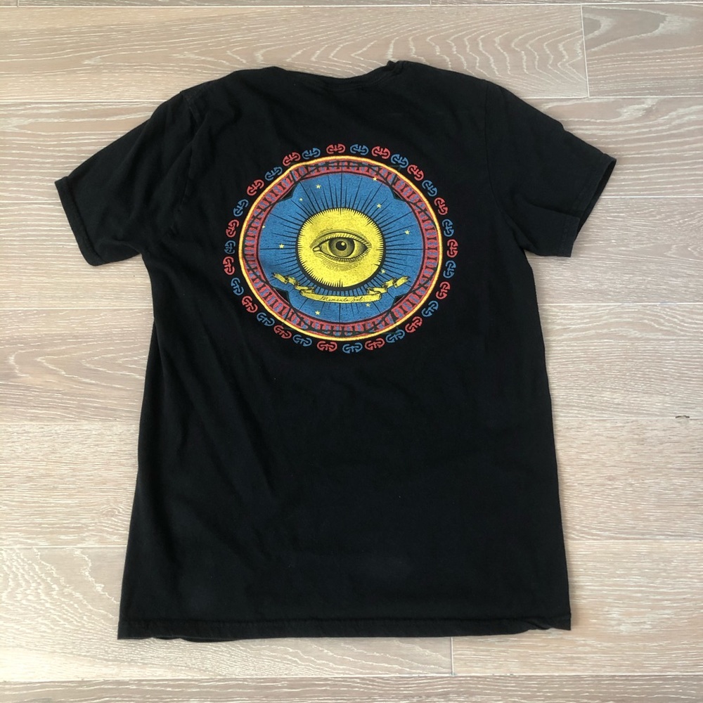 urban outfitters graphic tee with an eye on it